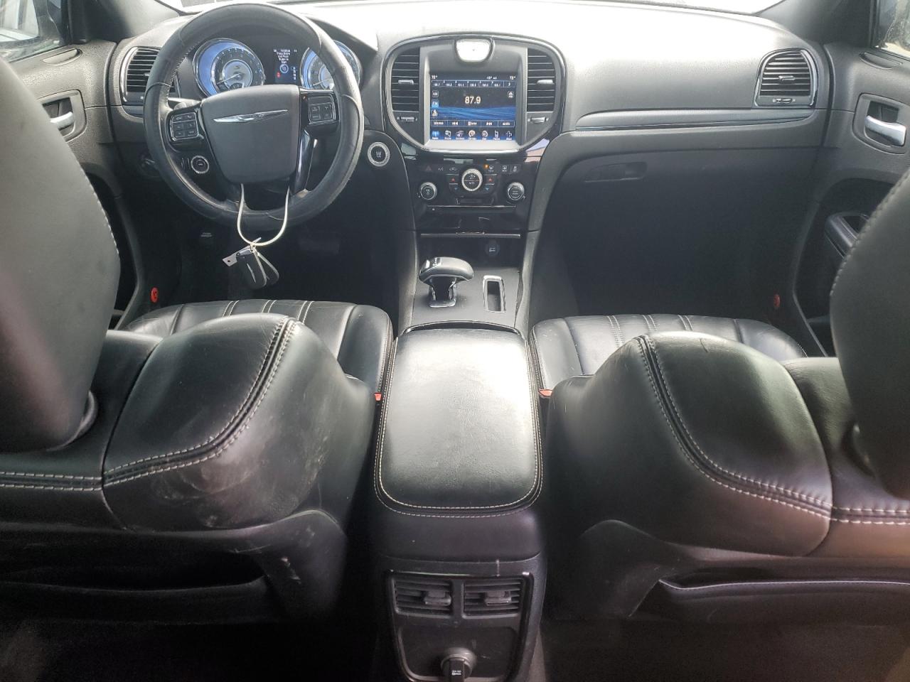 2014 Chrysler 300 - Image 8