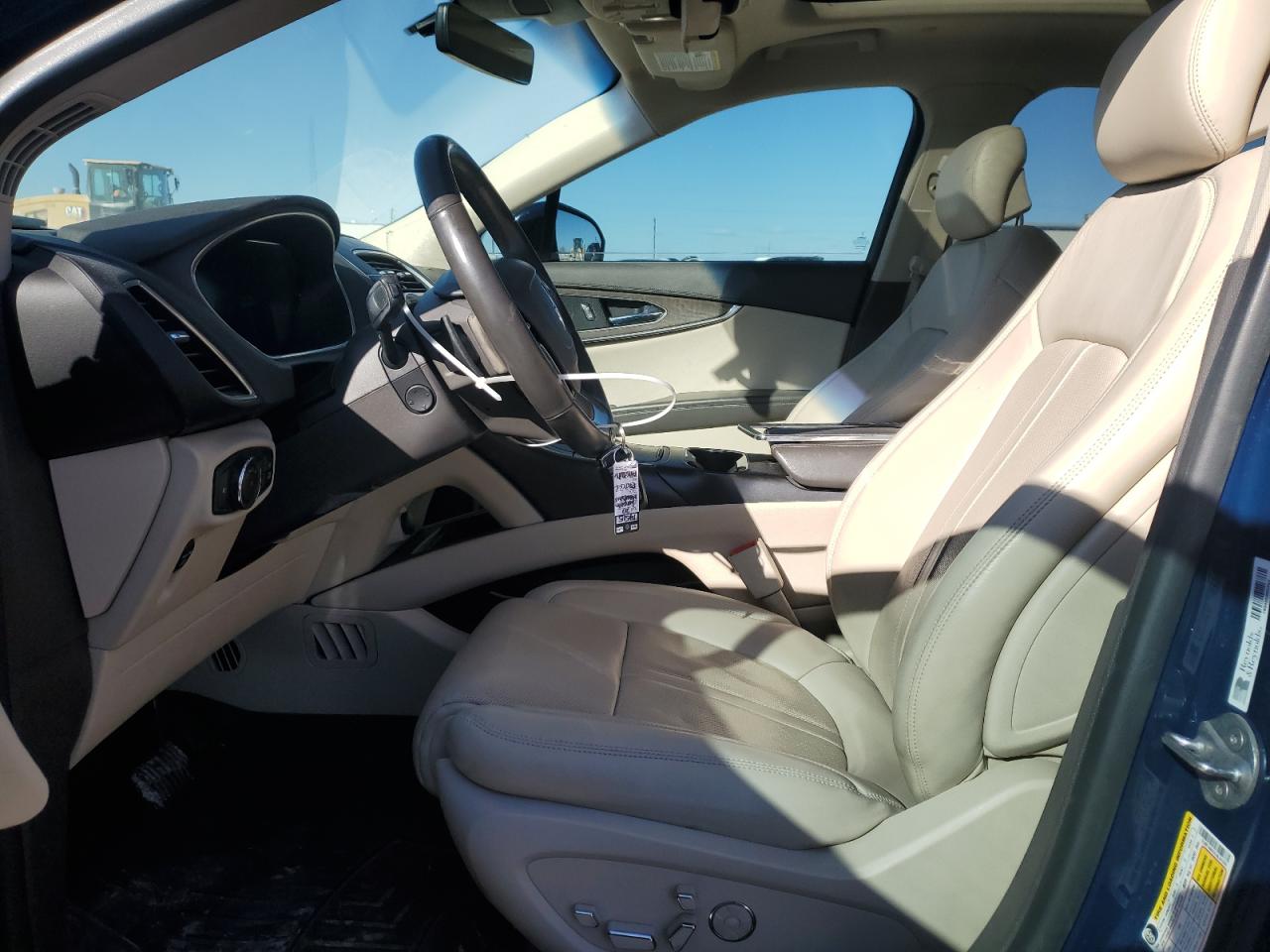 2020 Lincoln Nautilus - Image 7
