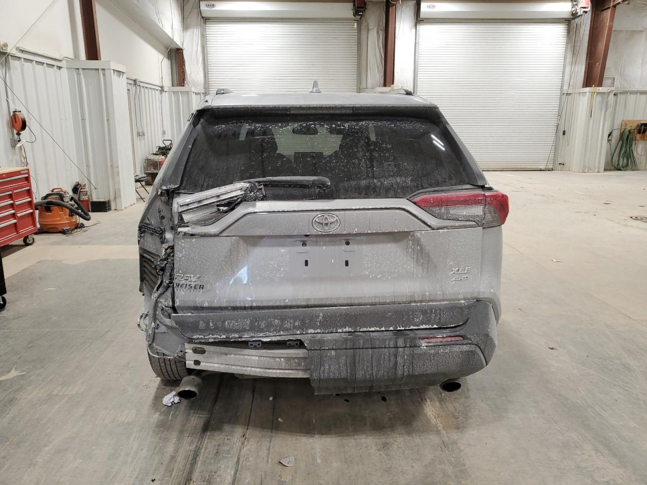 2019 Toyota RAV 4 - Image 6
