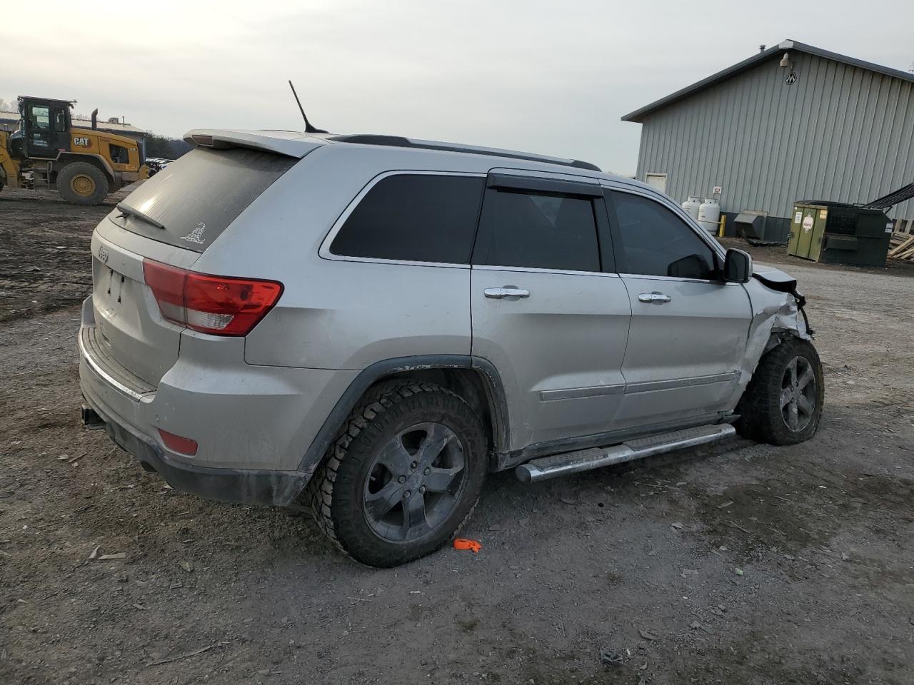 2012 Jeep Grand Cherokee - Image 3