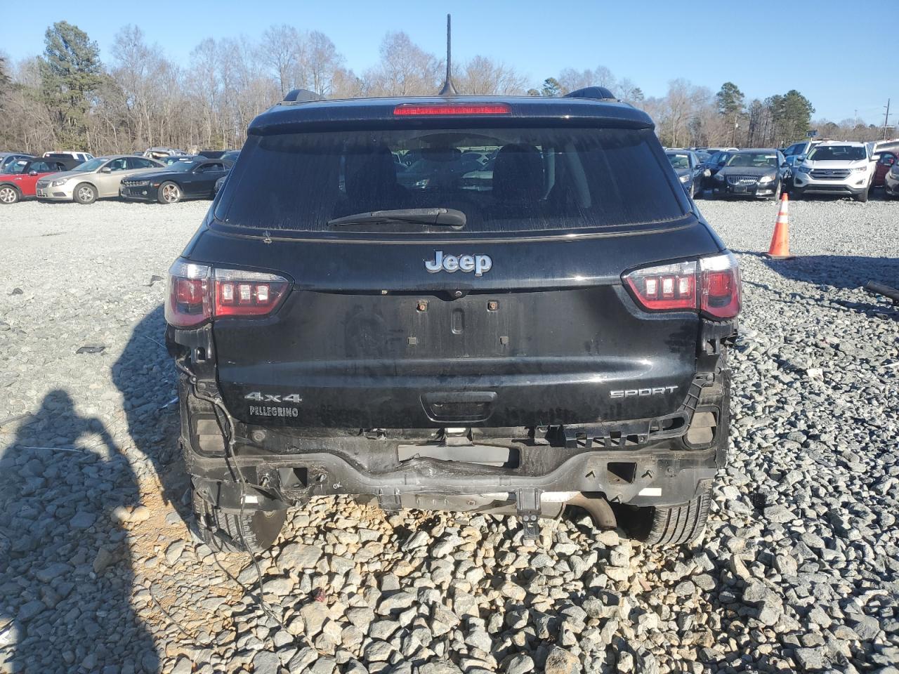 2017 Jeep Compass - Image 6