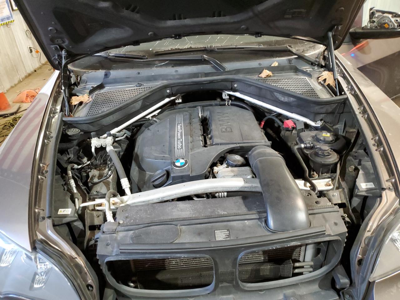 2012 BMW X5 - Image 12