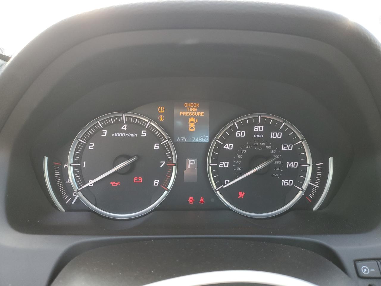 2015 Acura TLX - Image 9