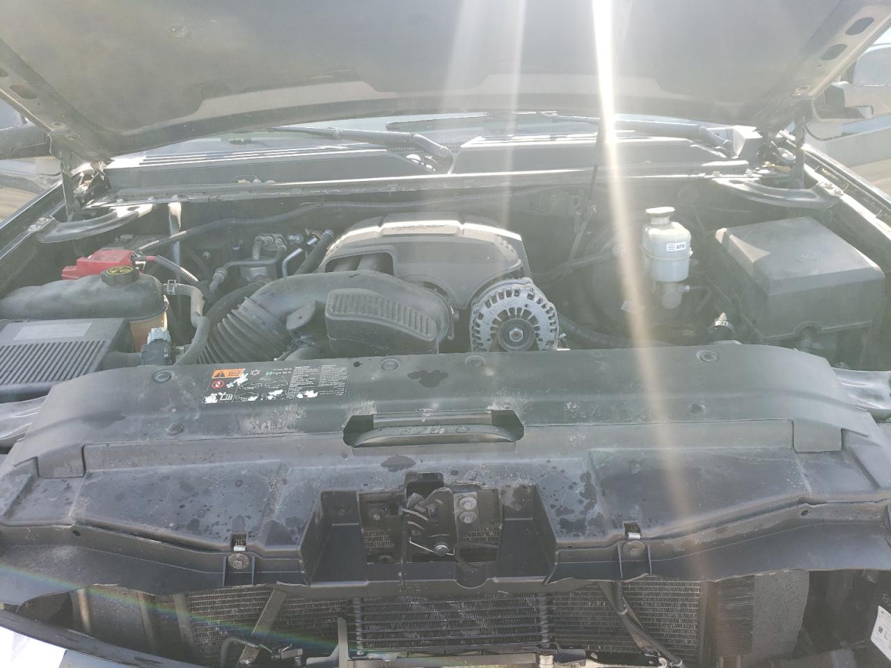 2012 Chevrolet Tahoe - Image 13