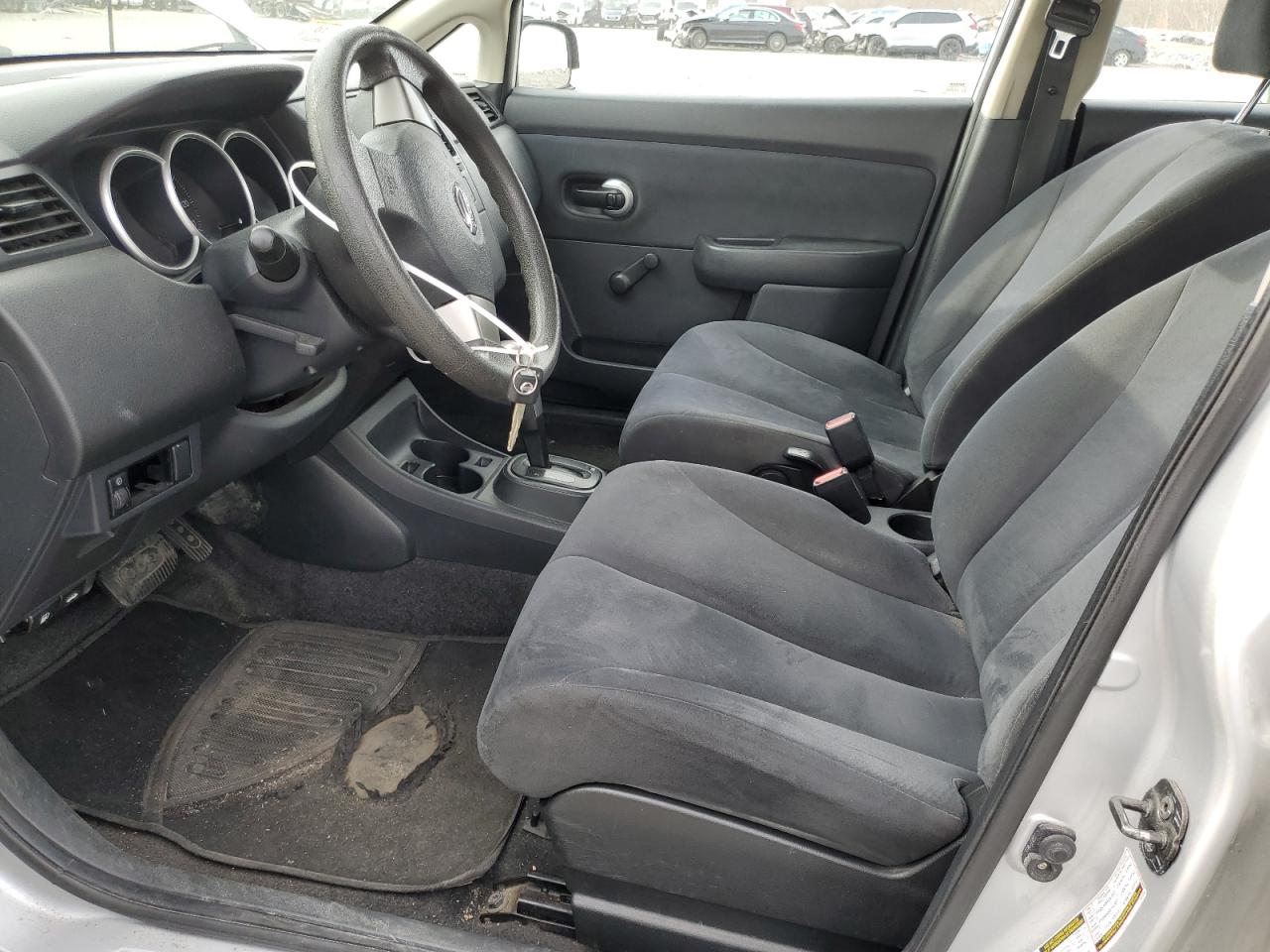 2009 Nissan Versa - Image 7