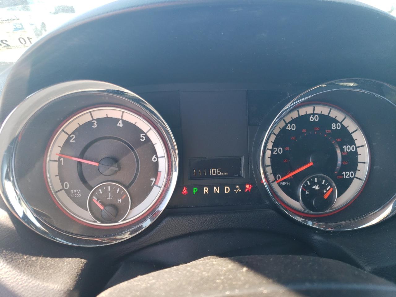 2016 Dodge Caravan - Image 9