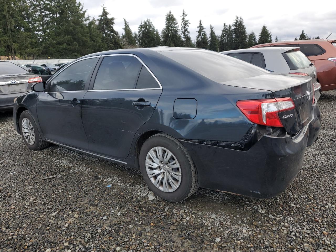 VIN 4T1BF1FK3DU241745 2013 TOYOTA CAMRY no.2