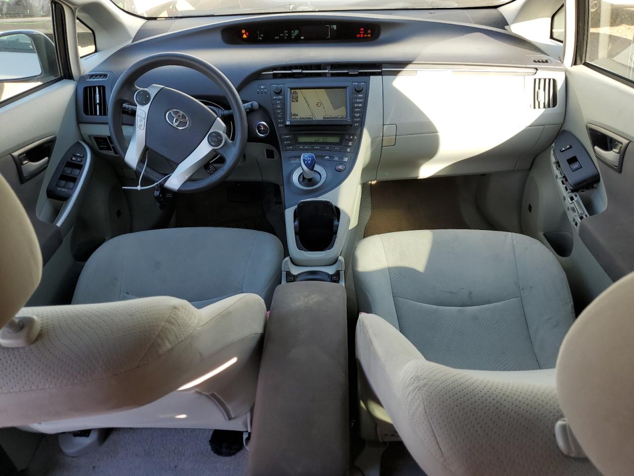 2010 Toyota Prius - Image 8