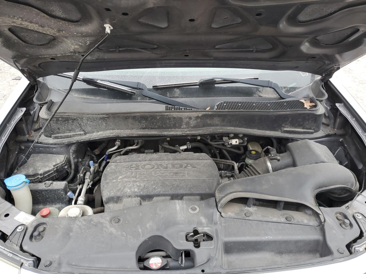 2015 Honda Pilot - Image 12