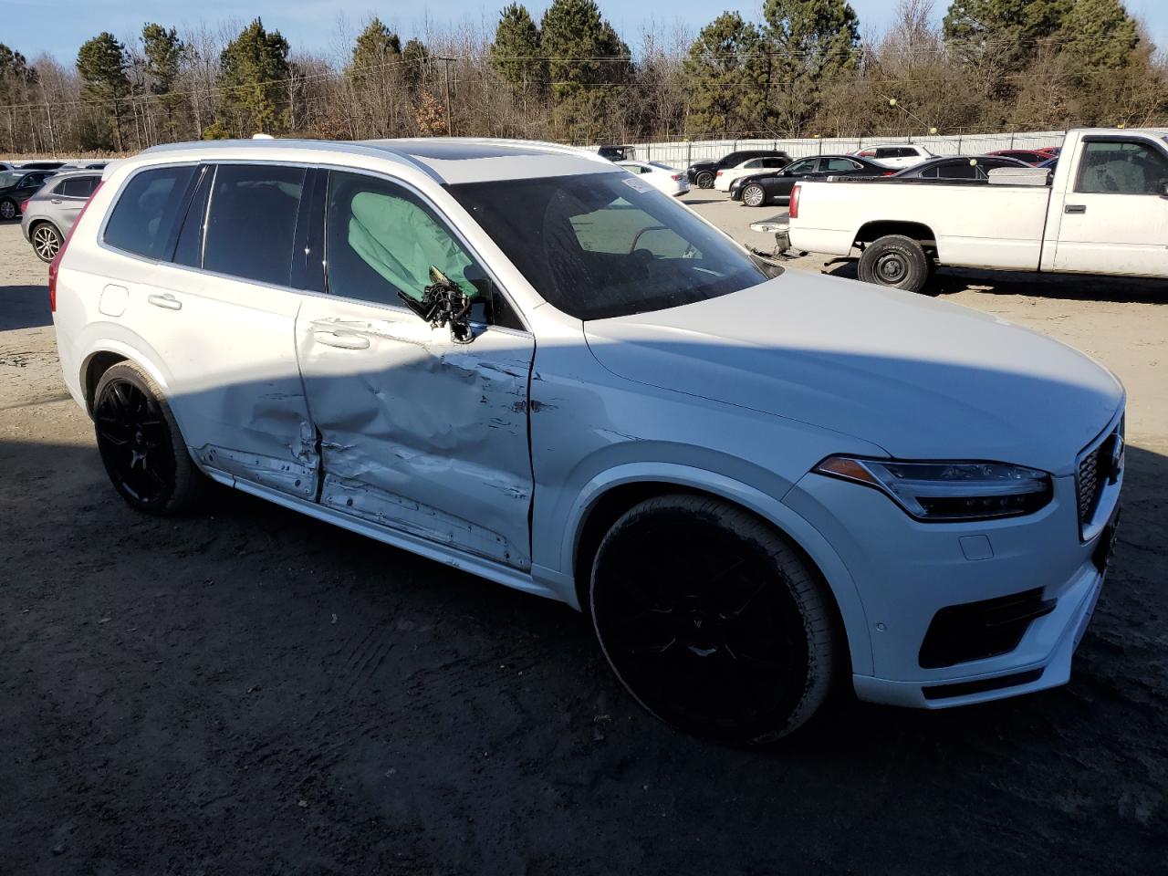 2019 Volvo XC90 - Image 4