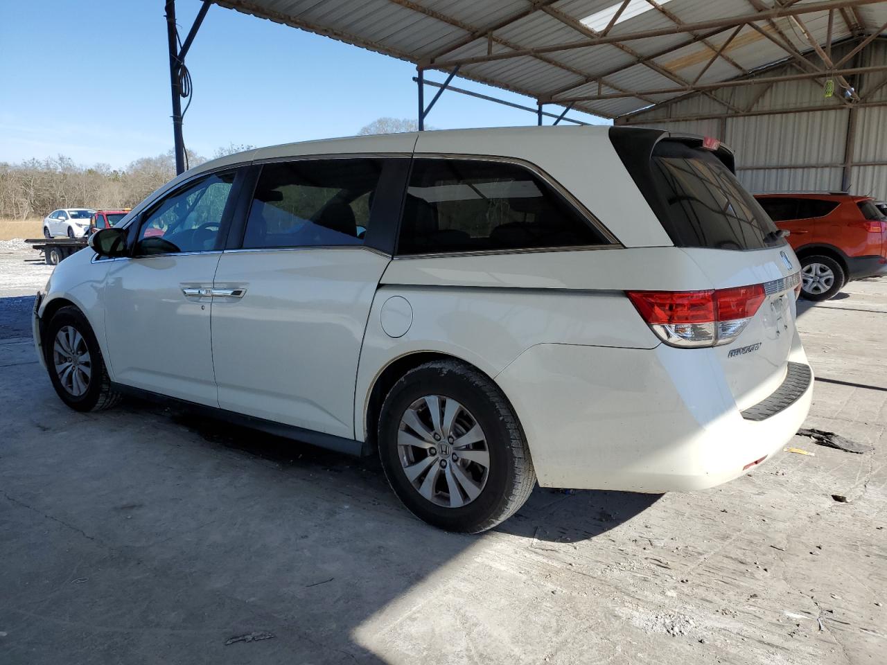 2015 Honda Odyssey - Image 2