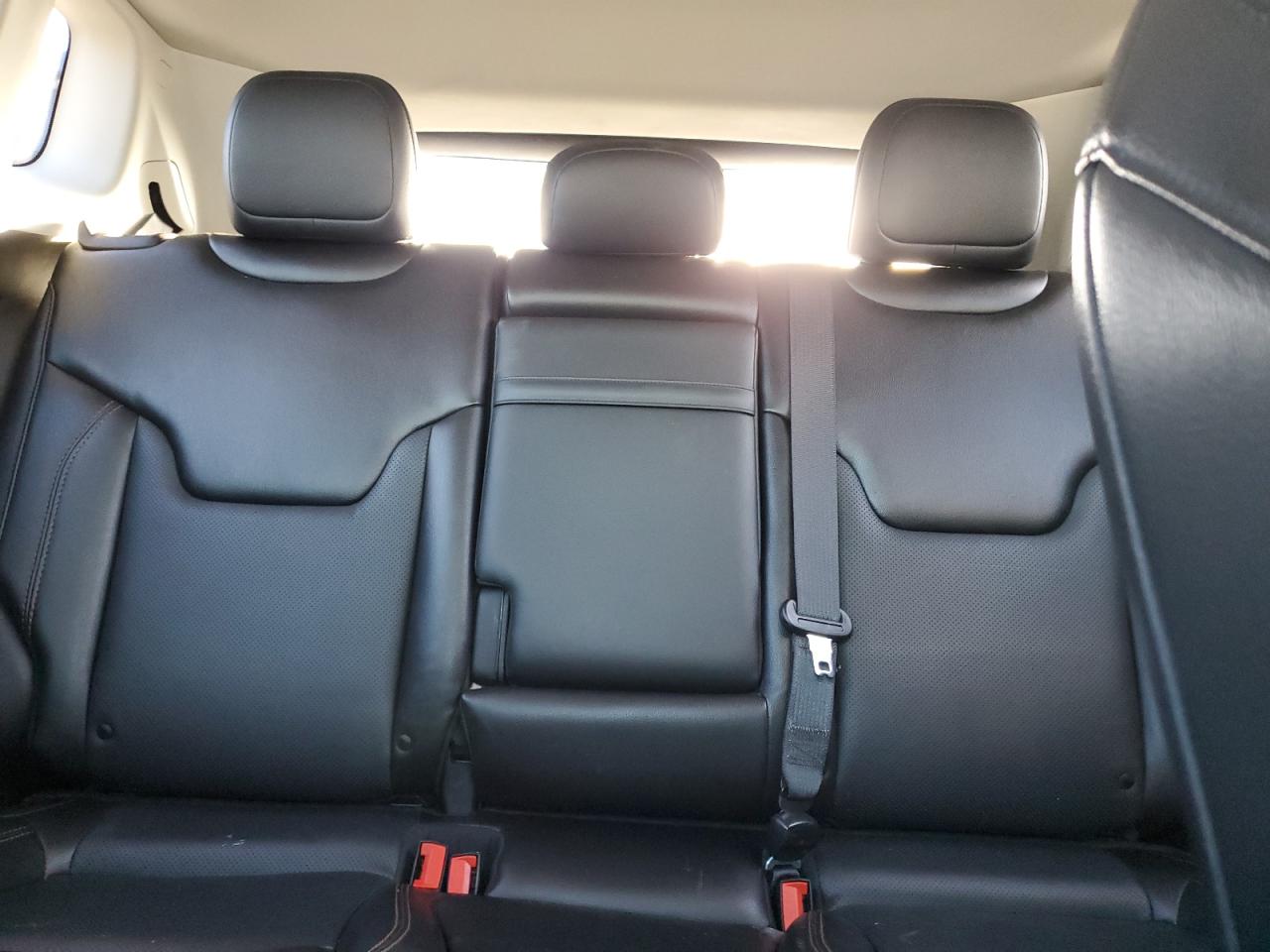 2019 Jeep Compass - Image 10