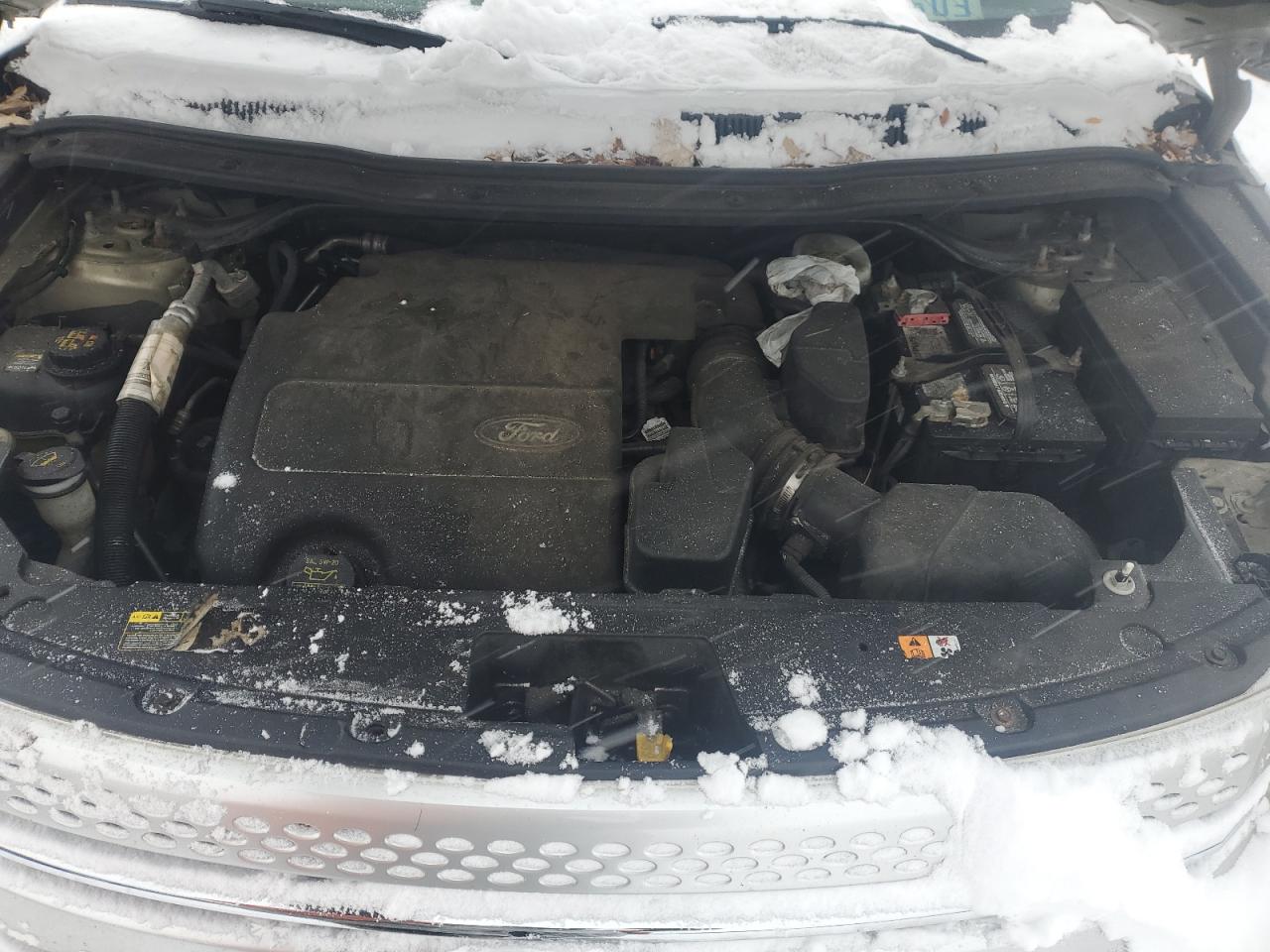 2012 Ford Explorer - Image 12