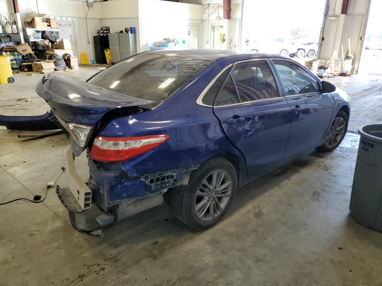 2015 Toyota Camry - Image 3