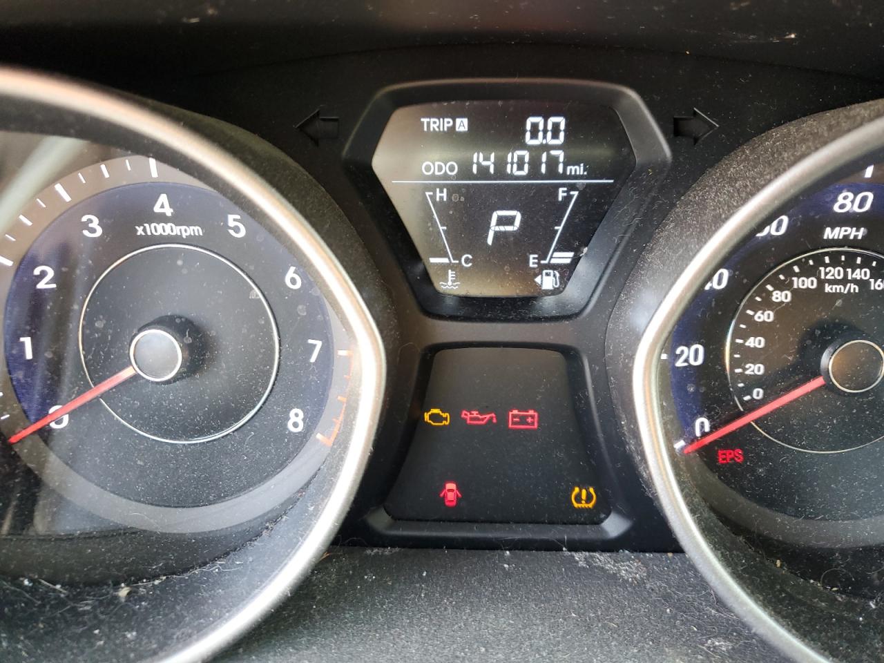 2013 Hyundai Elantra - Image 9
