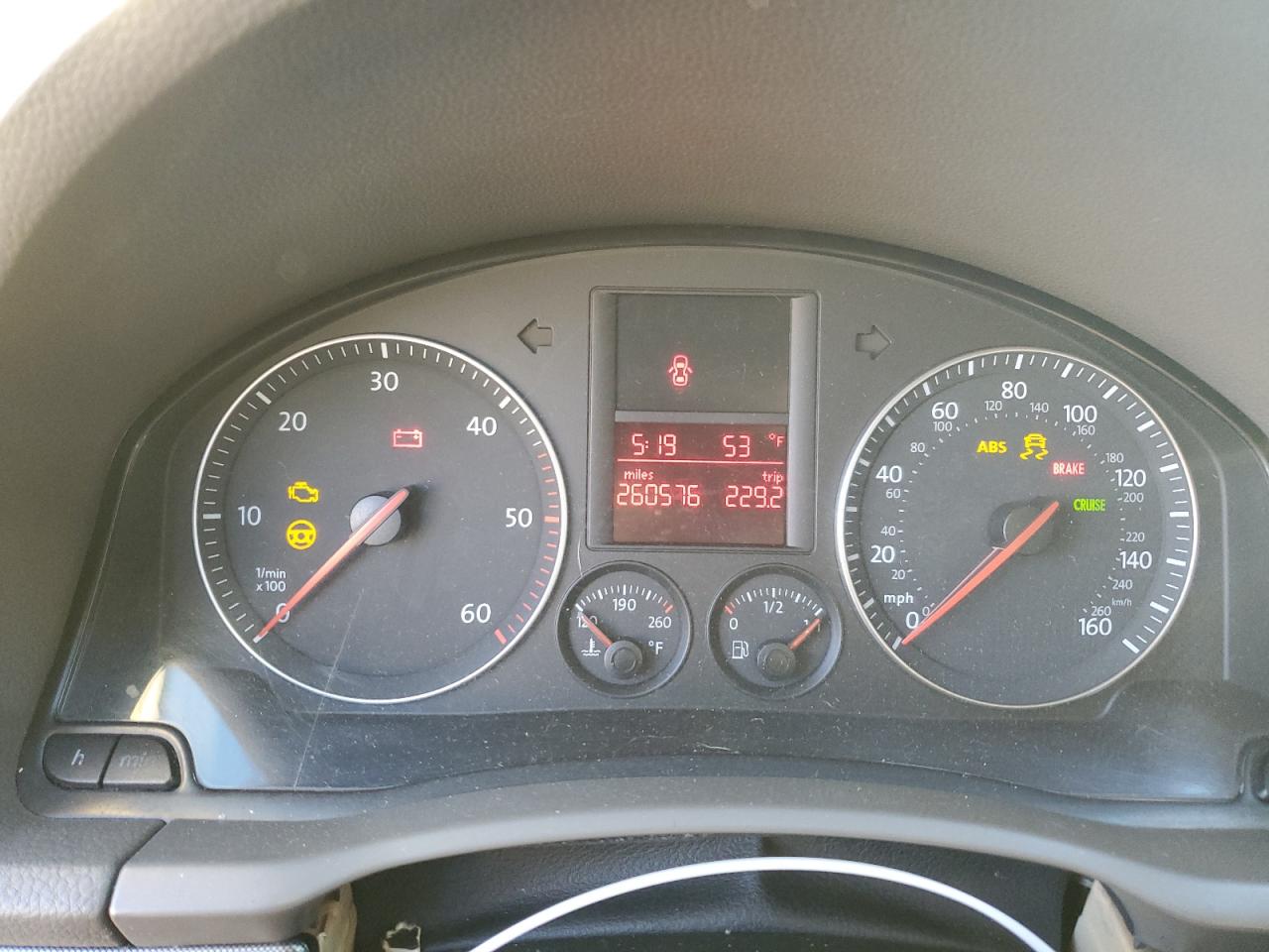 2006 Volkswagen Jetta - Image 9