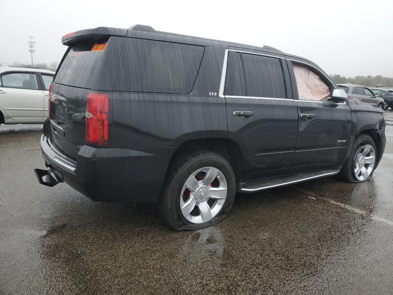 2015 Chevrolet Tahoe - Image 3