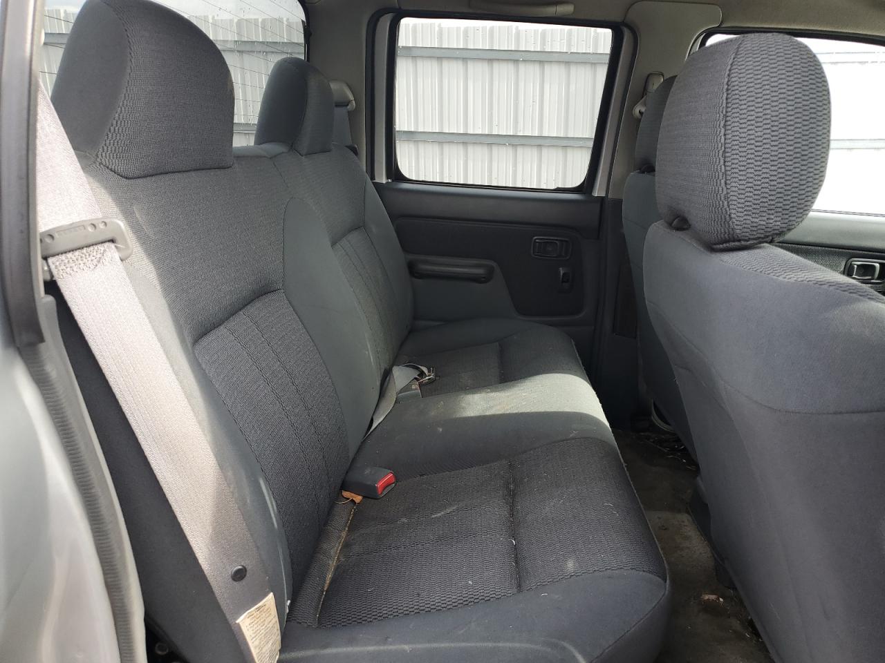 2004 Nissan Navara (Frontier) - Image 11