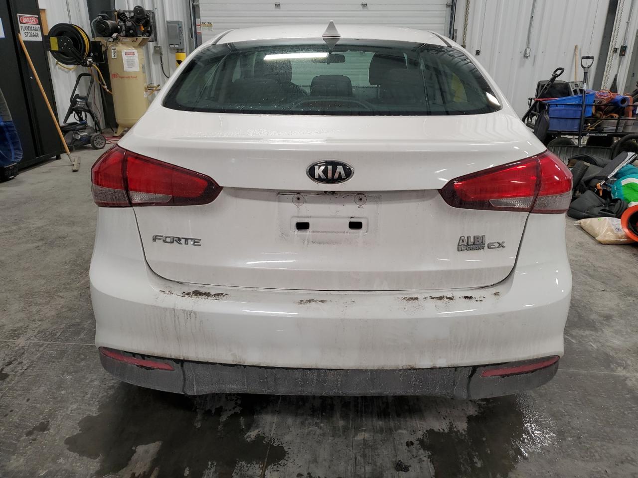 2018 Kia Forte - Image 6