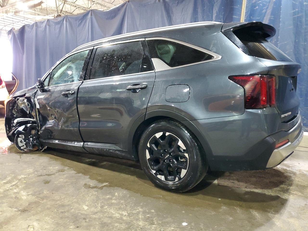 2024 Kia Sorento - Image 2