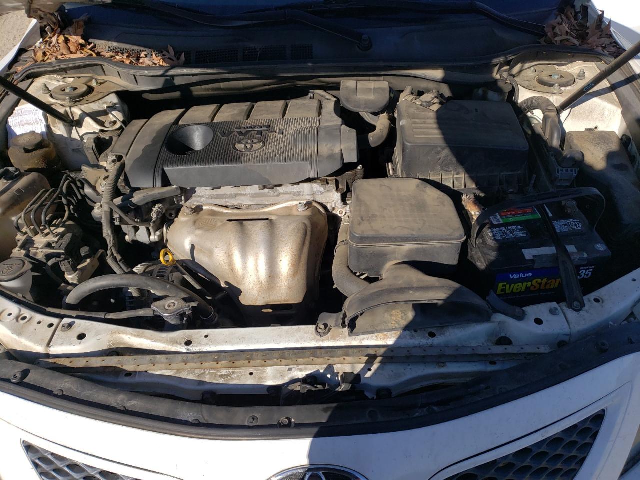 2011 Toyota Camry - Image 11