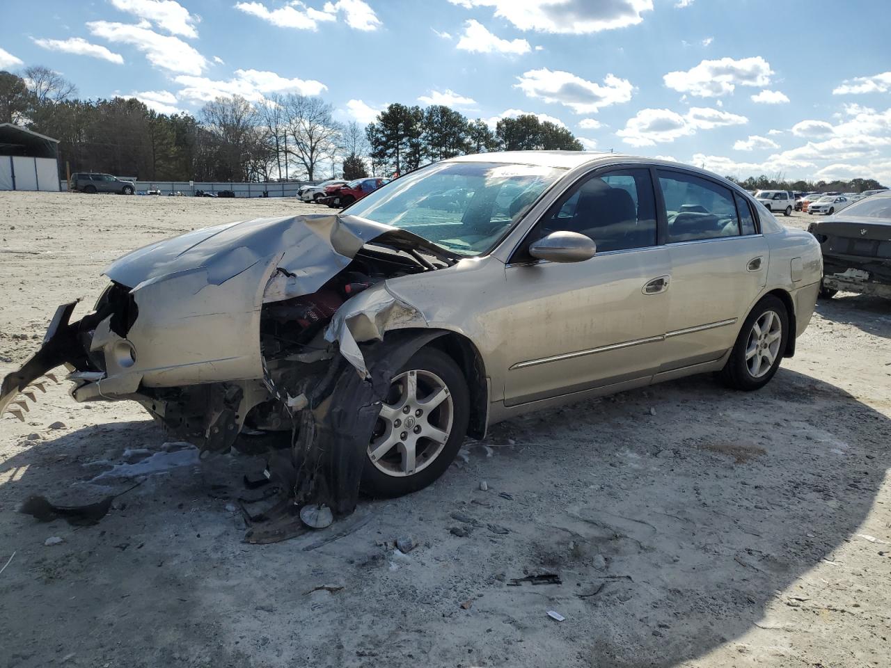 2005 Nissan Altima - Image 1