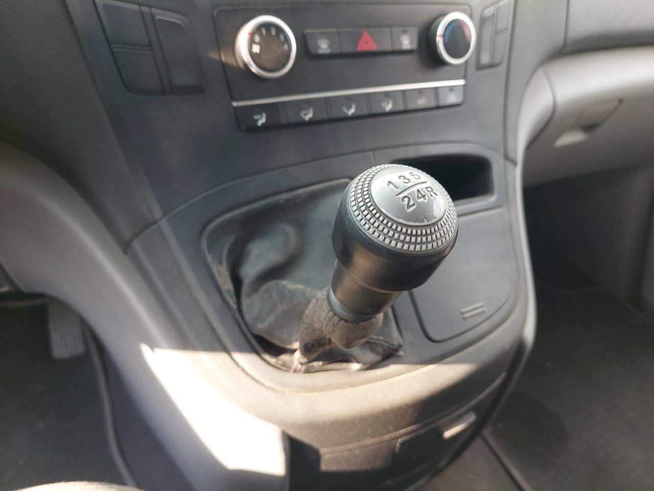 KMHWG81R3KU029579 - 2019 Hyundai H1 - #89028905