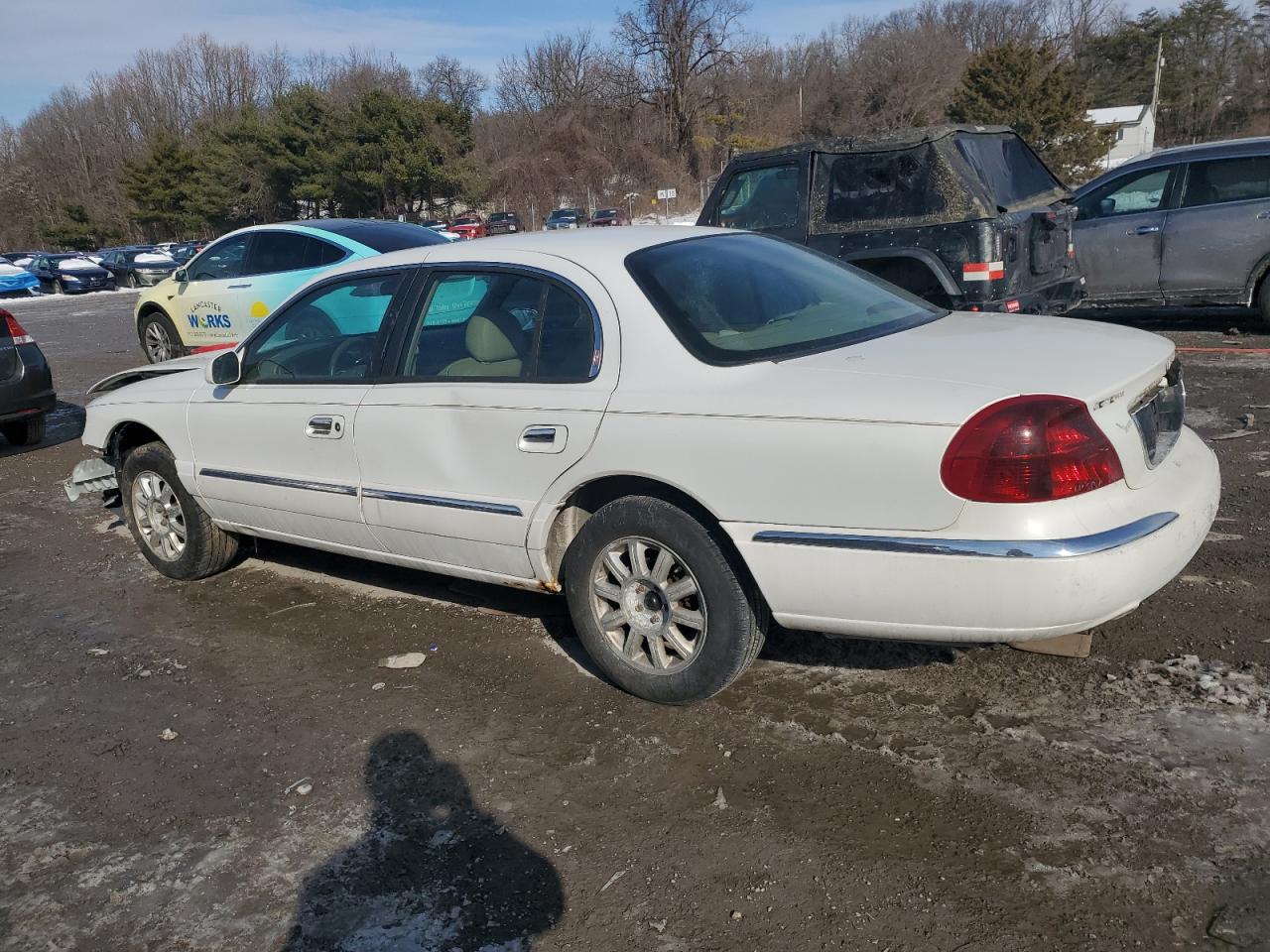 2002 Lincoln Continental - Image 2