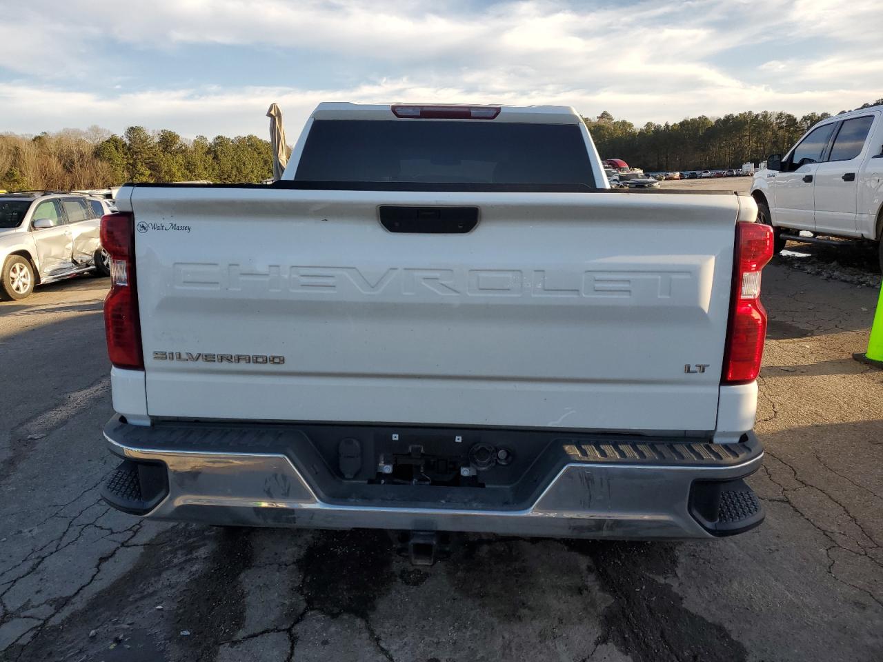 2019 Chevrolet Silverado - Image 6