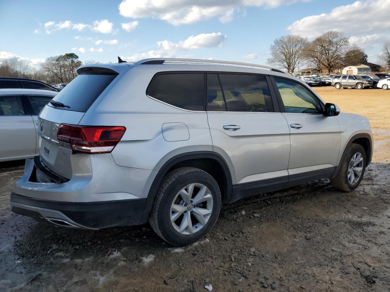 2019 Volkswagen Atlas - Image 3