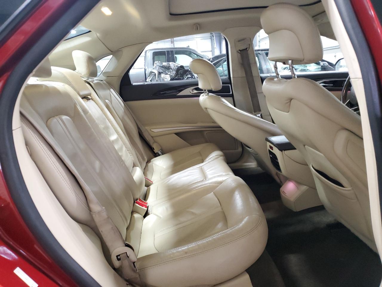 2013 Lincoln MKZ - Image 10