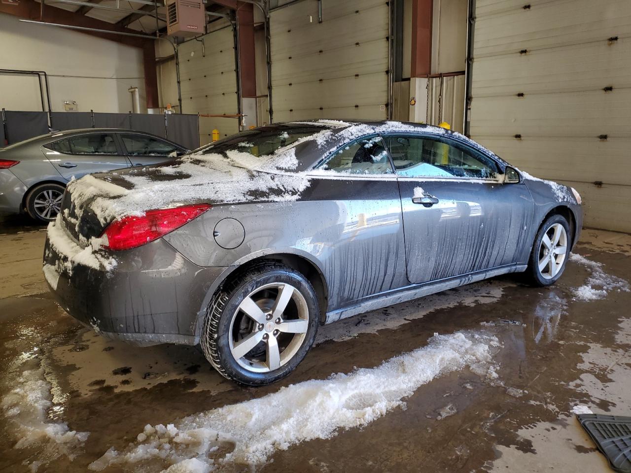 2007 Pontiac G6 - Image 3
