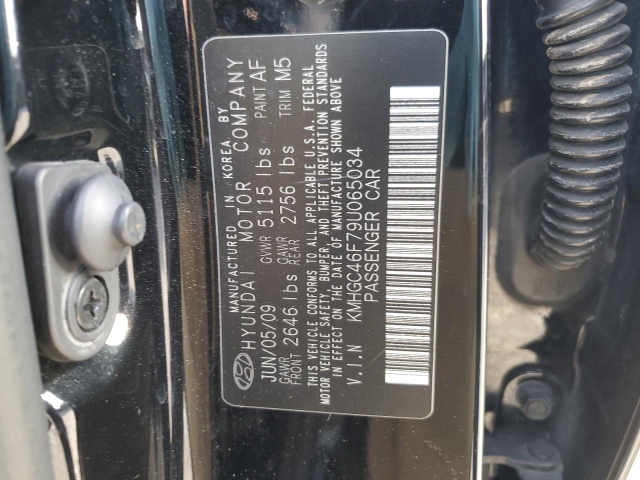 2009 Hyundai Genesis - Image 12