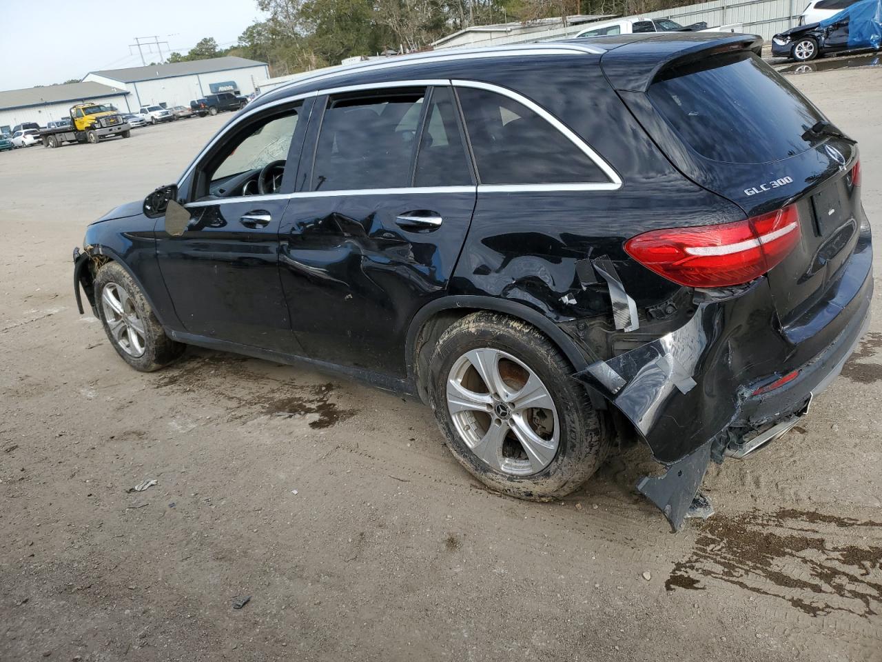 2018 Mercedes-Benz GLC - Image 2