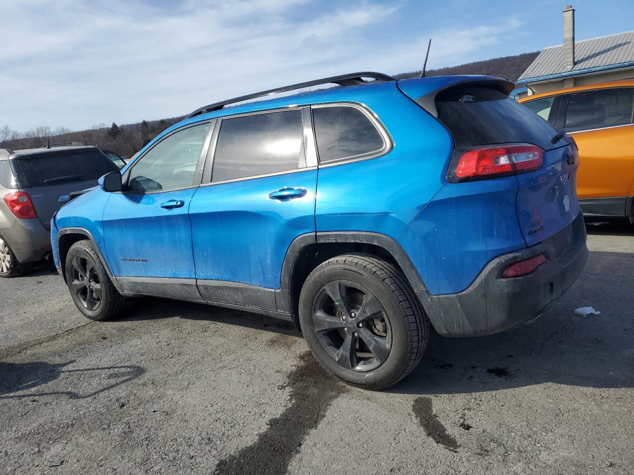 2018 Jeep Grand Cherokee - Image 2