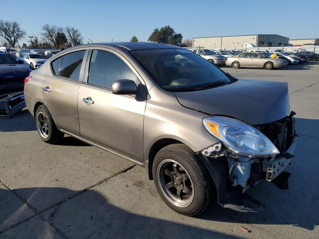 2012 Nissan Versa - Image 4