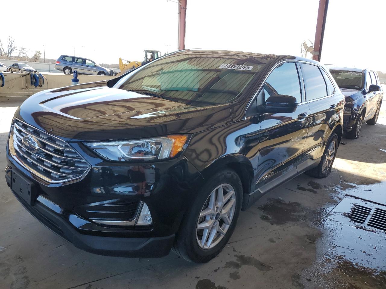 2021 Ford Edge - Image 1