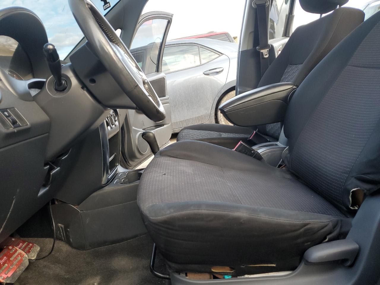 2007 Suzuki SX4 - Image 7