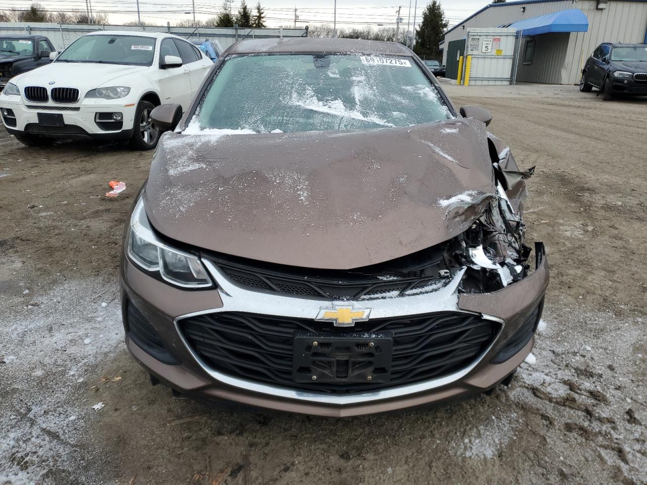 2019 Chevrolet Cruze - Image 5
