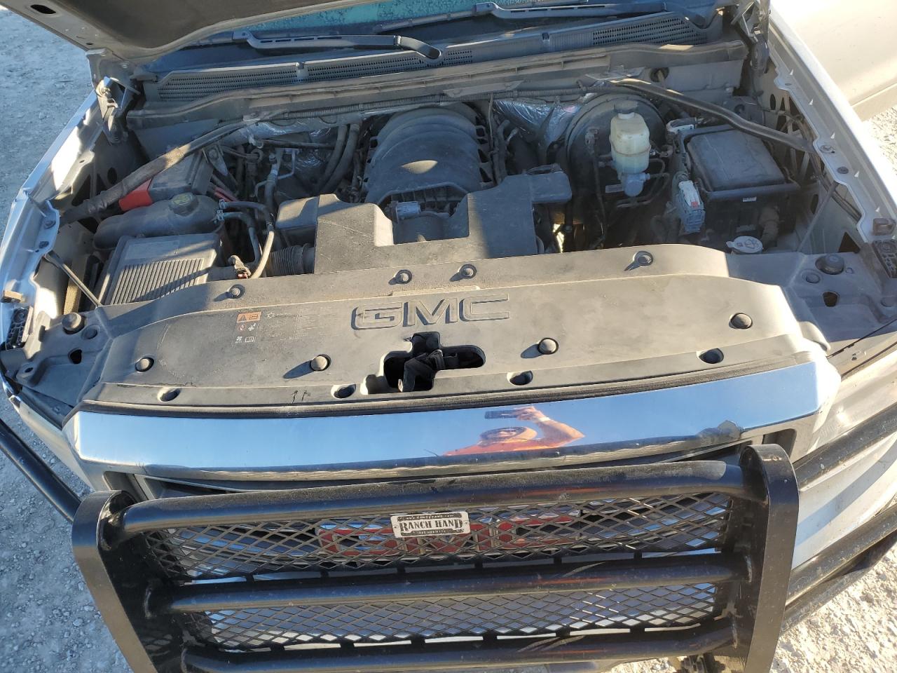 2015 GMC Sierra - Image 11