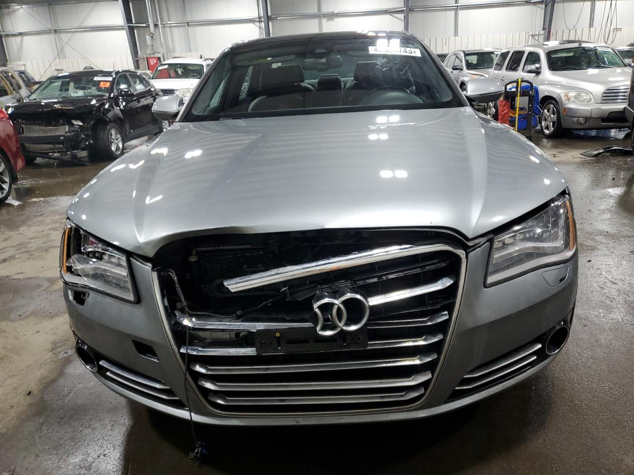 2014 Audi A8 - Image 5