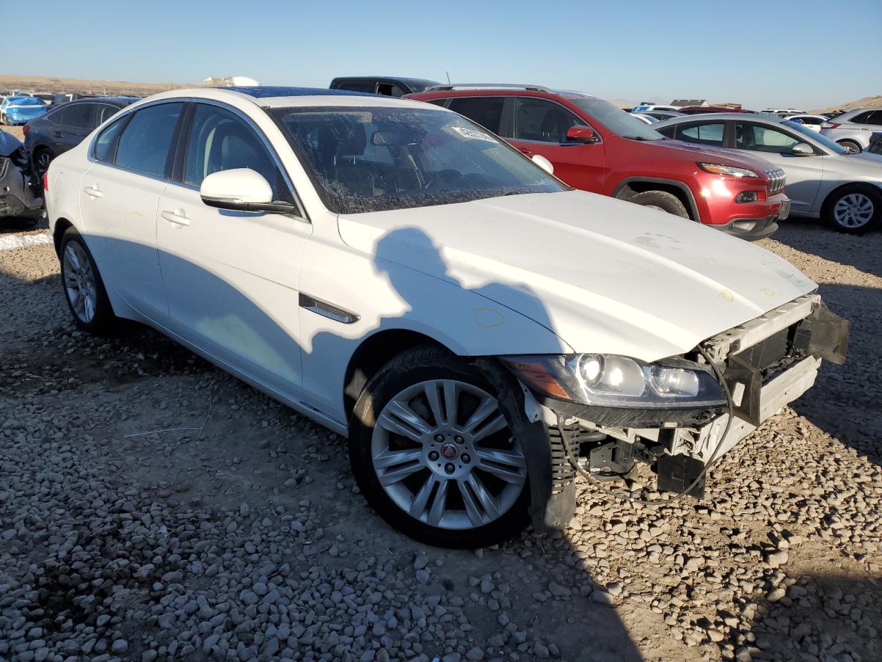 2017 Jaguar XF - Image 4