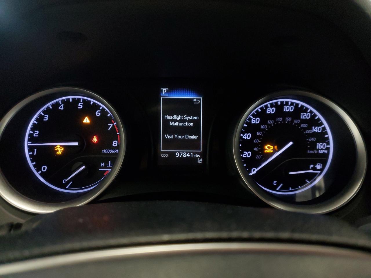 2021 Toyota Camry - Image 9