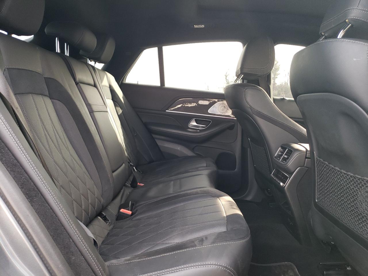 2021 Mercedes-Benz GLE - Image 11