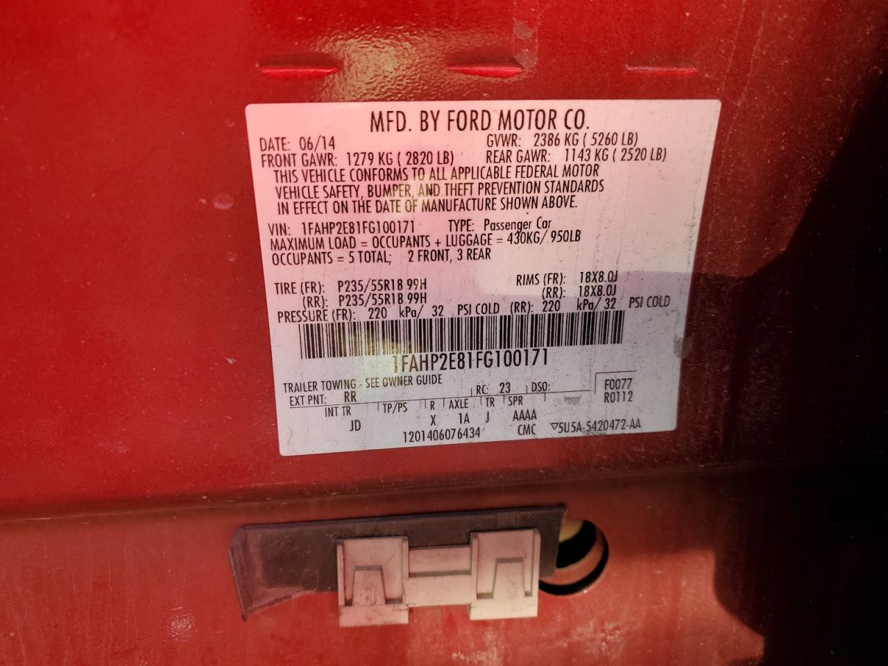 2015 Ford Taurus - Image 12