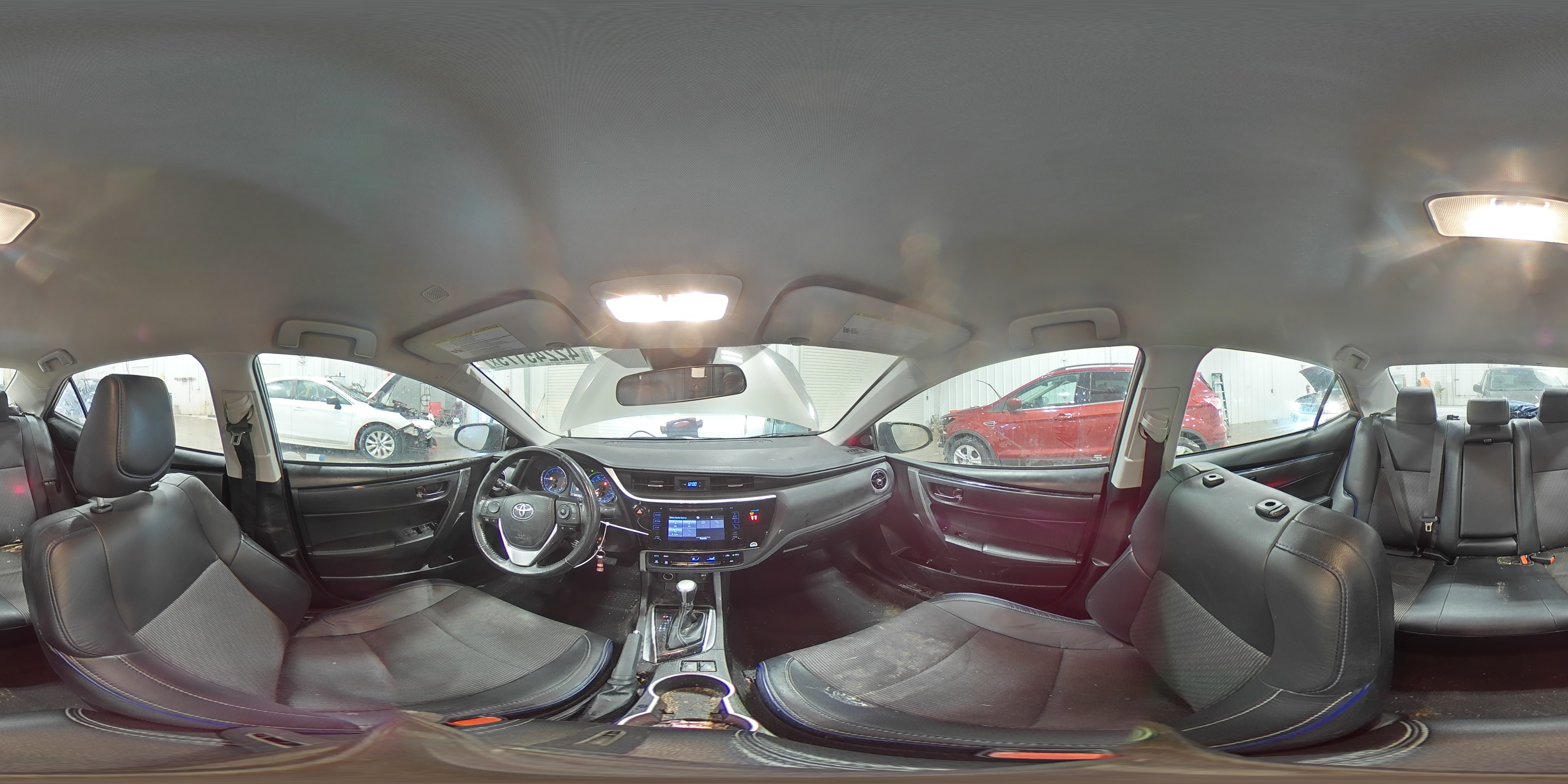 2018 Toyota Corolla - Image 14