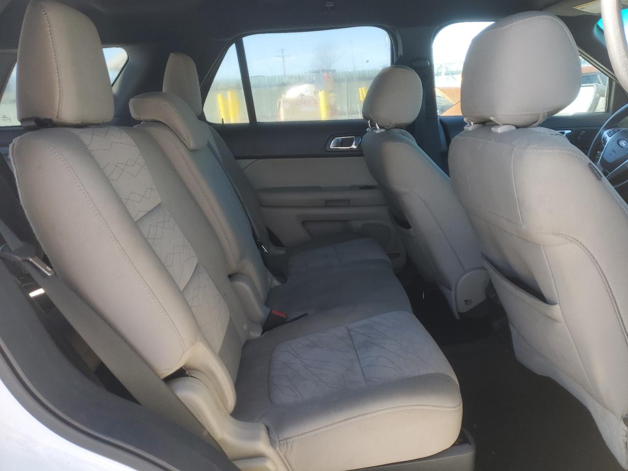 2014 Ford Explorer - Image 11