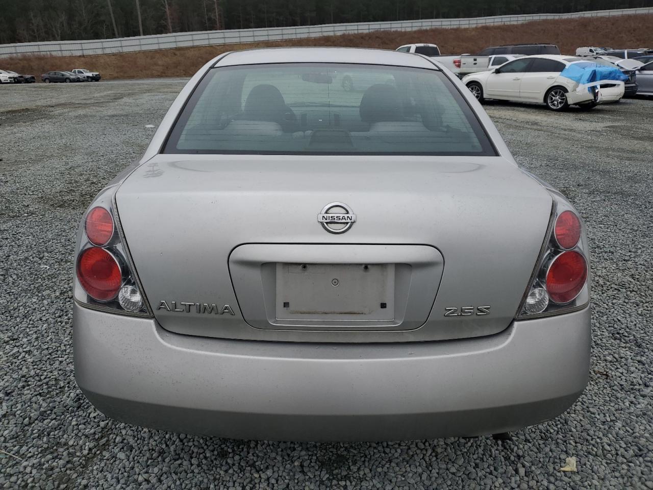 2005 Nissan Altima - Image 6