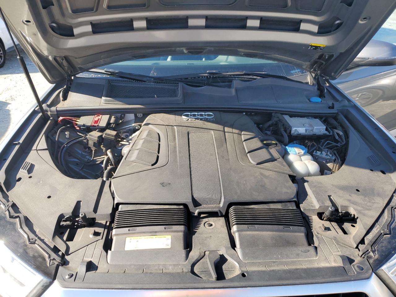 2017 Audi Q7 - Image 12