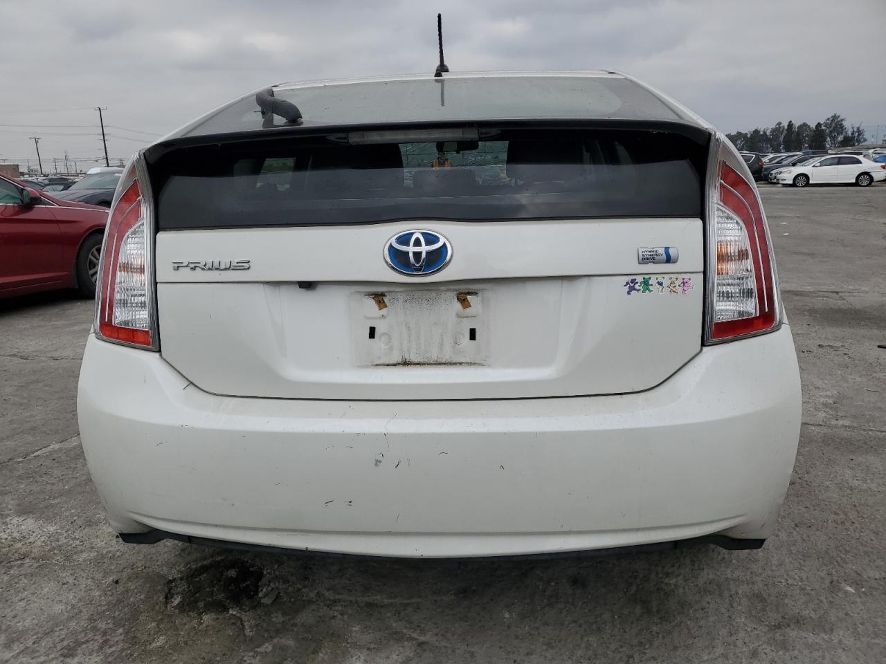 2015 Toyota Prius - Image 6